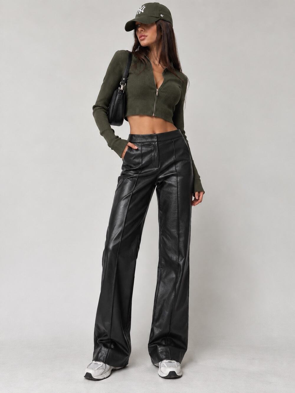 Lysse New York Black Faux Leather Flare Pants – Size US 8
